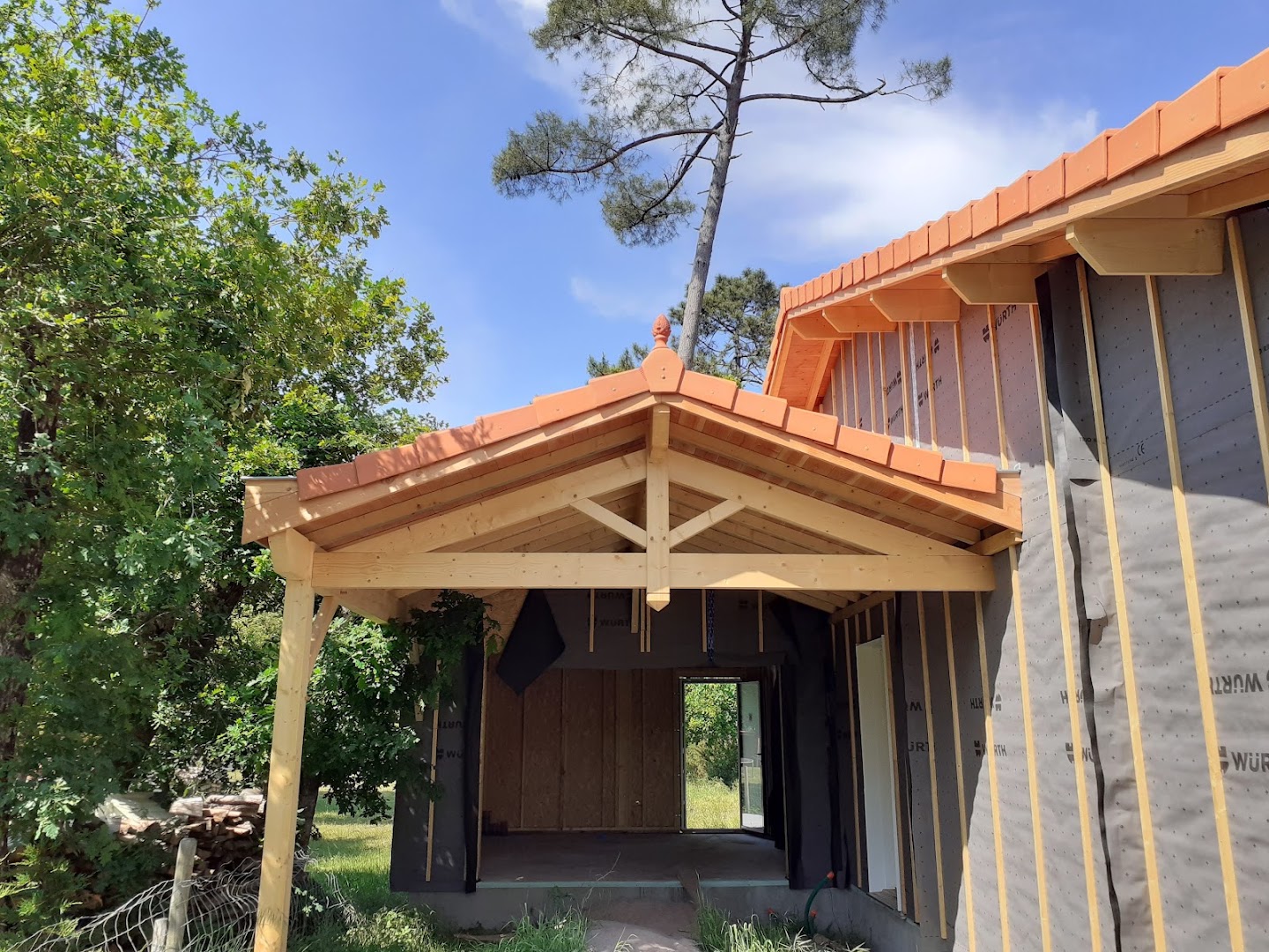 MONTJOIE charpente — Photos 12
