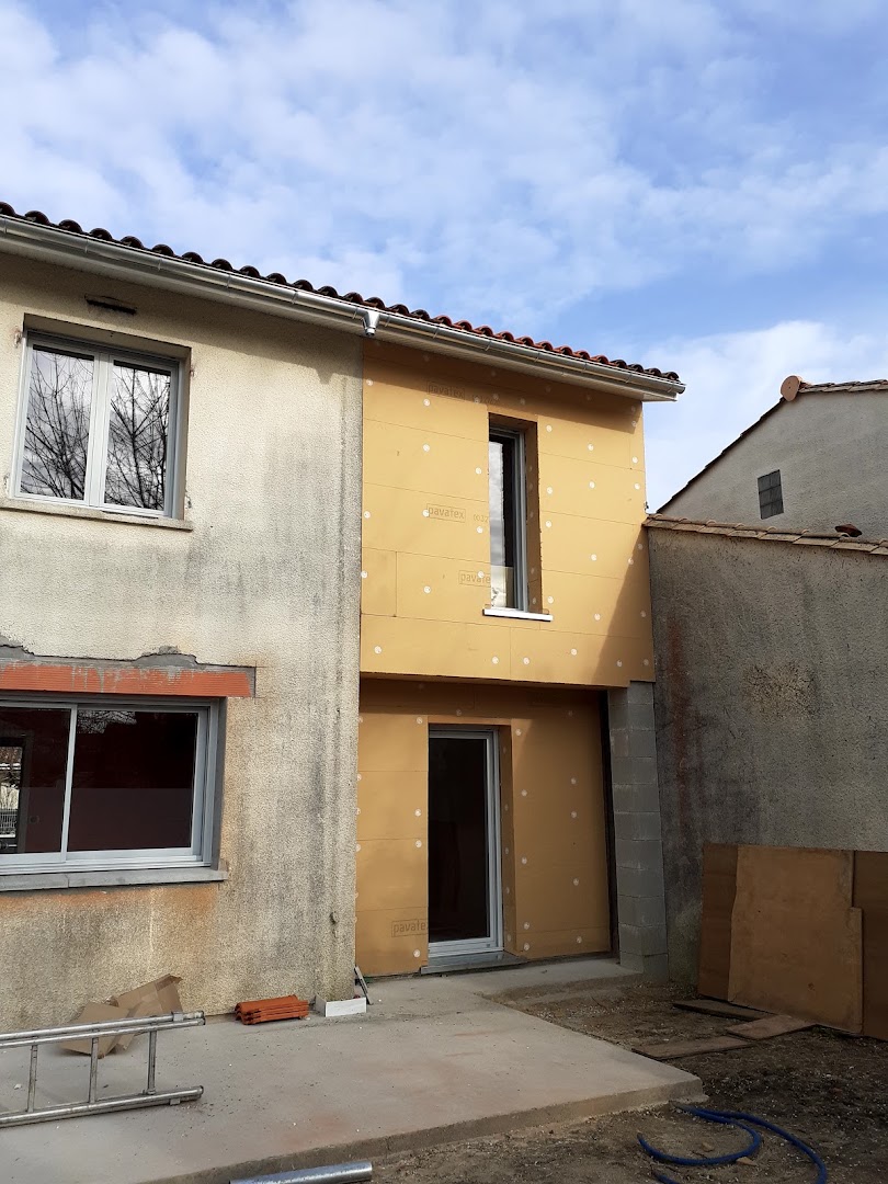 MONTJOIE charpente — Photos 1